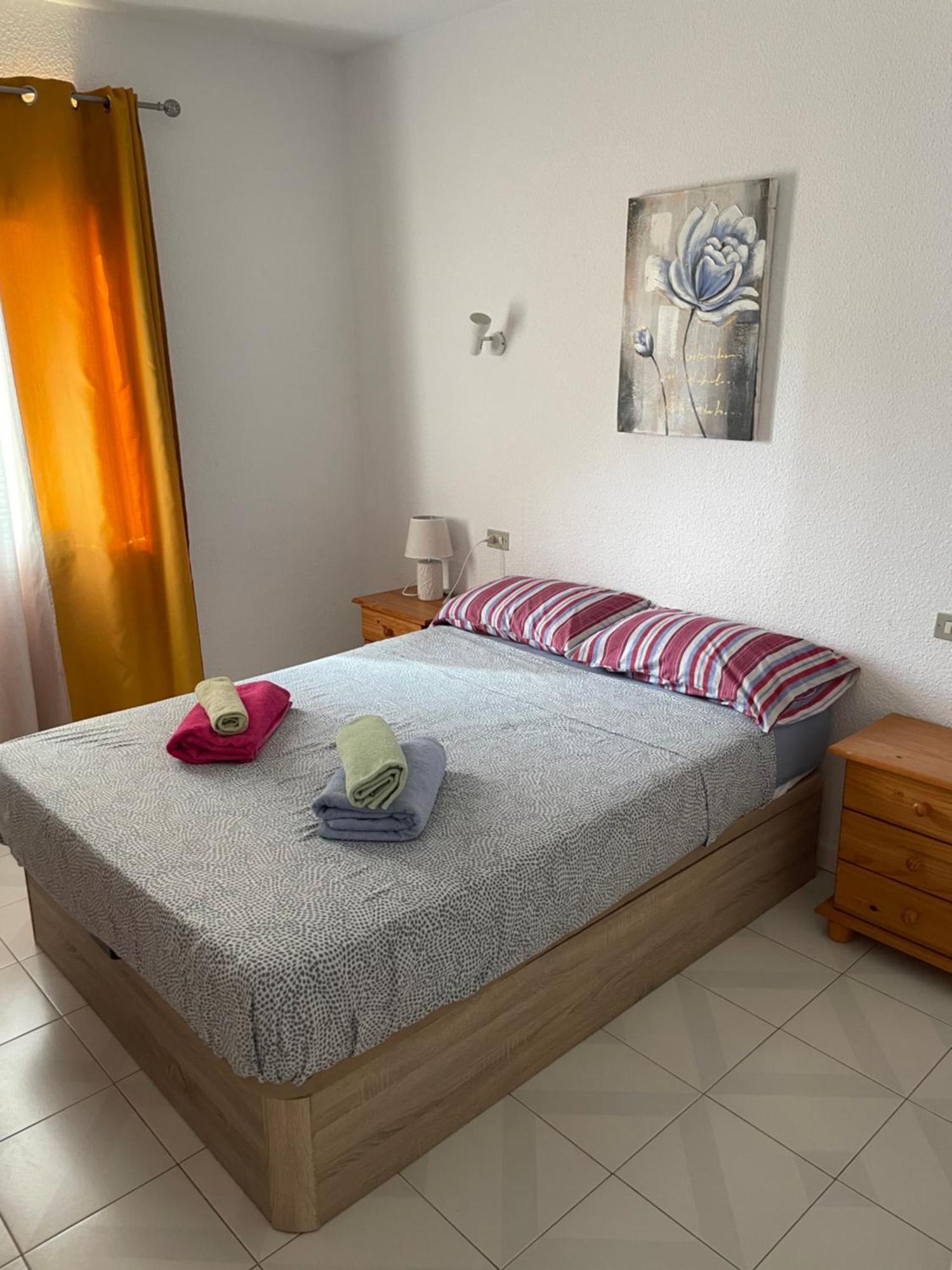 Apt Los Cristianos Beach 1 Экстерьер фото